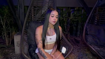 I give a great blowjob to a stranger in the woods