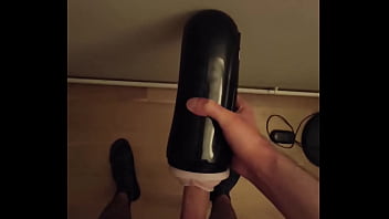 Follando mi fleshlight hasta que me corro