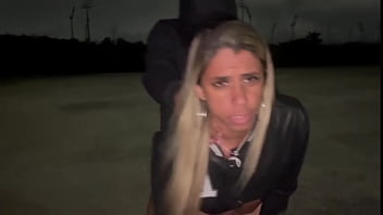 Esposa faz solteiro fica louco de tesão com um esfregar esfregar transando bem gostoso sem camisinha