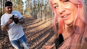 Easter blowjob with a stranger hvh050