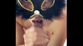 I suck my neighbor until i left him dry