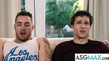 Disruptivefilms Straight Jocks Edge Together In Circle Jerk thumbnail