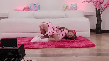 Behind the scenes little chloe pissing ltp316