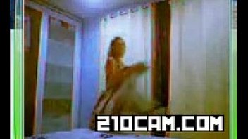 Babe irish camwhore masturbating slit wtm