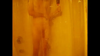 Solo shower