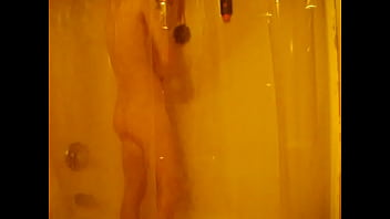 Solo shower
