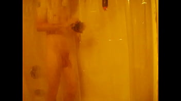 Solo shower