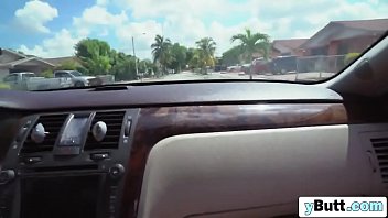 Big booty brunette jumping shaking ass for hardcore session with long dick