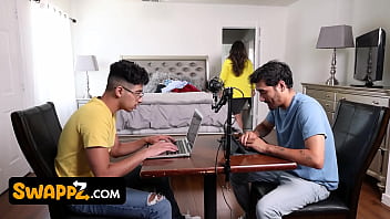 The underwear thieves