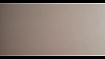 Por favor hijastra dejale algo de leche a tu madre