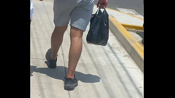 Nalgon En Shorts thumbnail