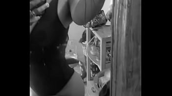 Petite tenue d’aujourd’hui les coquin pas sûre qu’elle reste