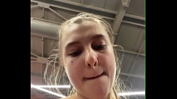 Masturbate in the gym