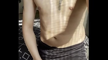 Tomando aquele solzinho esperando você vir tomar leitada na boquinha