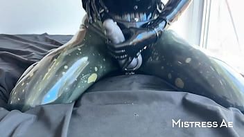 Mistressae's deepthroat spit & sweat play lesson 3