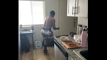 After show bts of cooking with a fly guy in sneakers never a dull moment but always a good time with this guy thanks