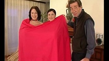 Big Boobs Junge Debuetantinnen thumbnail