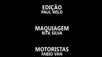 Tomando gosada na boca depois da foda