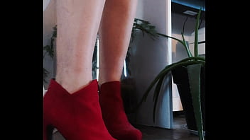 Petite video avec des talons rouge que je viens d'acheter vous en pensez