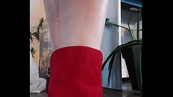 Petite video avec des talons rouge que je viens d'acheter vous en pensez