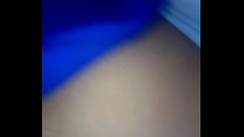 Abriendo el segundo oyó de mi novia