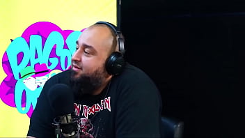 Deixando ela molhadinha