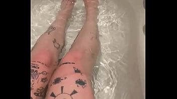 Quiero que me chupen los pies como si no hubiese mañana