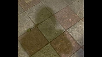 伪娘婷萱在户外用跳蛋自慰还有尿尿 thumbnail