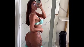 Sextou só os 100 primeiros vemlink nos comentários