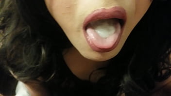 Cumeatimg Cd Slut Desi Bitch thumbnail