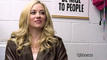 She just wanted some slutty bikinis now she gets fucked