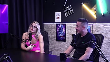 Bruna carlos e matheus caetano no top cast parte 1 a putaria que pegou fogo na mesa do podcast