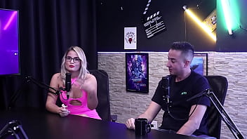 Bruna carlos e matheus caetano no top cast parte 1 a putaria que pegou fogo na mesa do podcast Bruna carlos e matheus caetano no top cast parte 1 a putaria que pegou fogo na mesa do podcast
