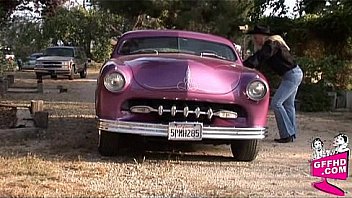 Girls having fun 0227