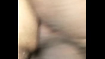 चूत का पानी झाड दिया पति ने