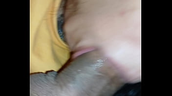 Cometí un error y recibí una mamada profunda