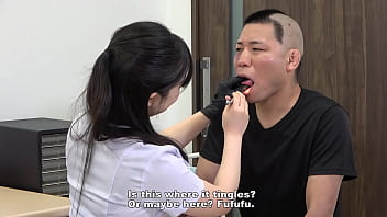 Japanese female doctor makes a masochist patient perform cunnilingus as a special treatment