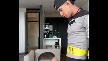 Tem Dias Que Os Heróis Só Querem Se Pegar E Gozar Free thumbnail