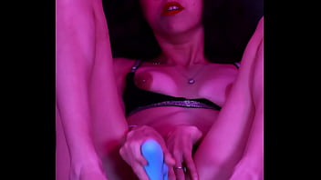 Watch me fuck myself and cum to my new toy