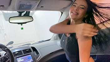 Un dia de compras termina en una buena follada