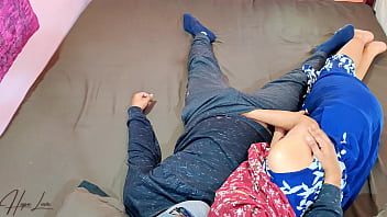 My young stepmom rides me and has pleasure