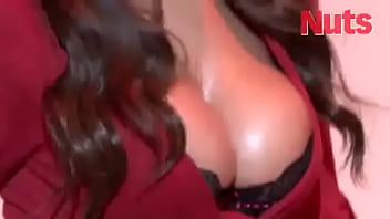 Busty brunette lucy pinder shows off her stunning cleavage for a photoshoot