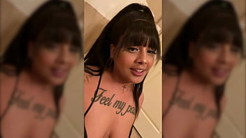 Putting my butt plug in my booty