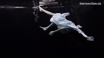 Super hot and sexy swimming skills