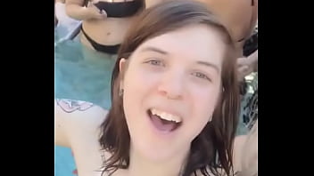 Had fun at a beach club today~ not there anymore