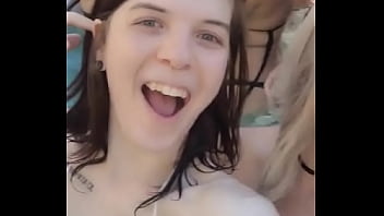 Had fun at a beach club today~ not there anymore