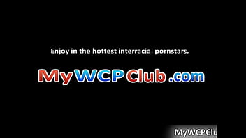 Filthy ebony bitch beate blows jizzster