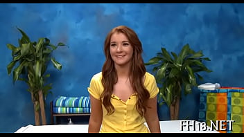 Dildo enters soaked snatch