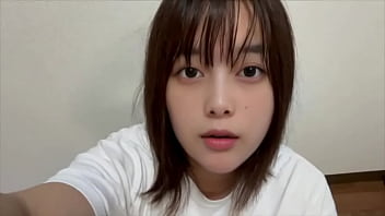 素人女子大生のおまんこ見てみたいですか オナニーも見てみたい方 dmしてね。