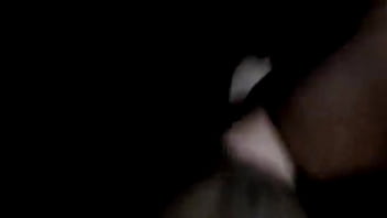 Morena gostosa dando chá de buceta